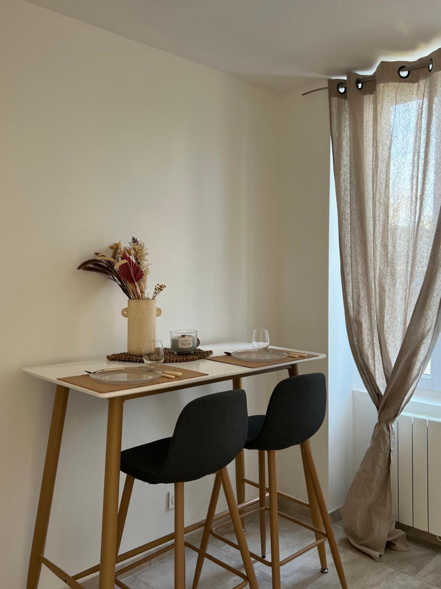 Le Jean Jaures Arrivee Autonome Apartment Vierzon Luaran gambar